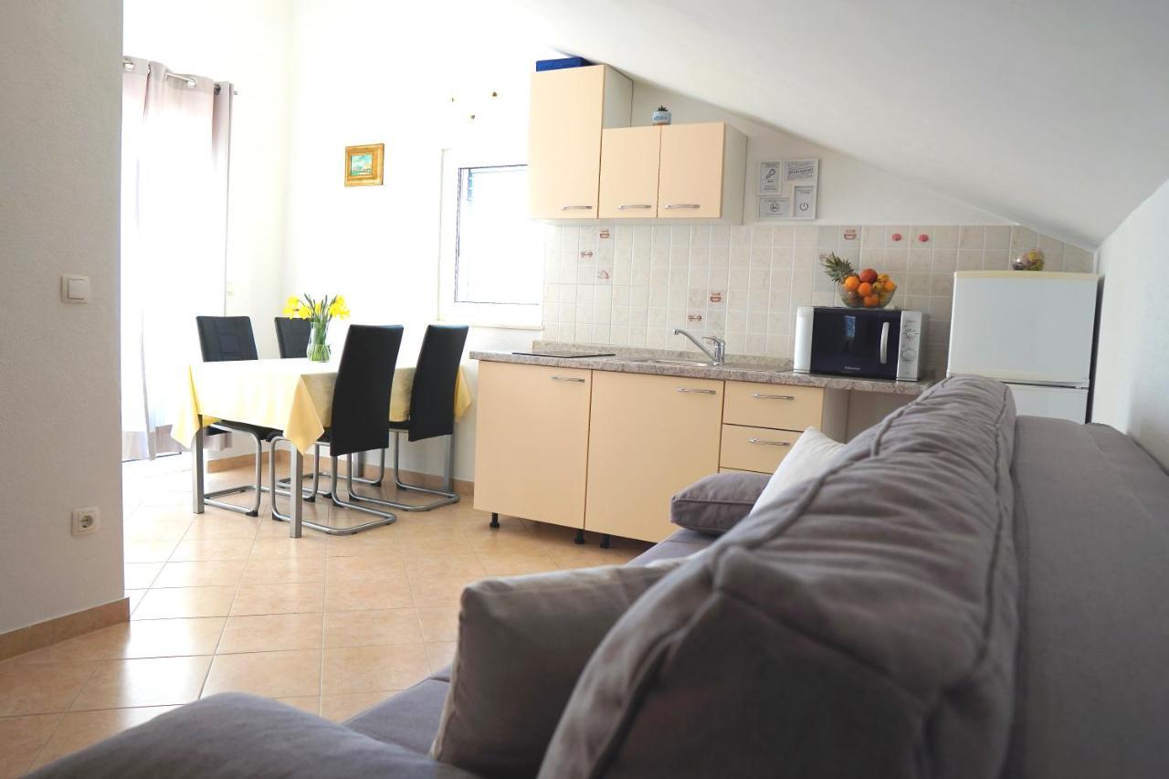 Cvita Apartments Trogir Exterior foto
